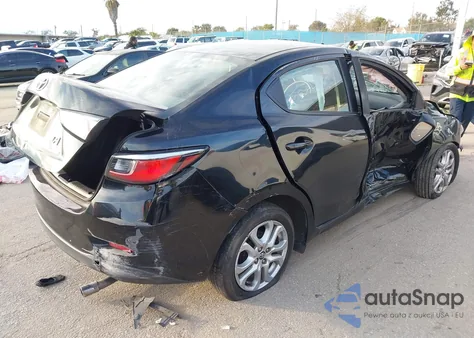 2017 Toyota Yaris Ia из США, поврежденный, VIN 3MYDLBYV9HY195720